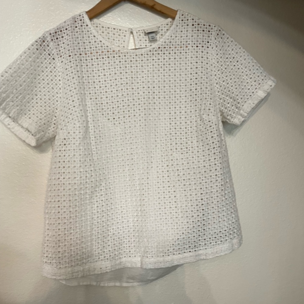 A new day, white eyelet 100% cotton blouse with tank top liner.
